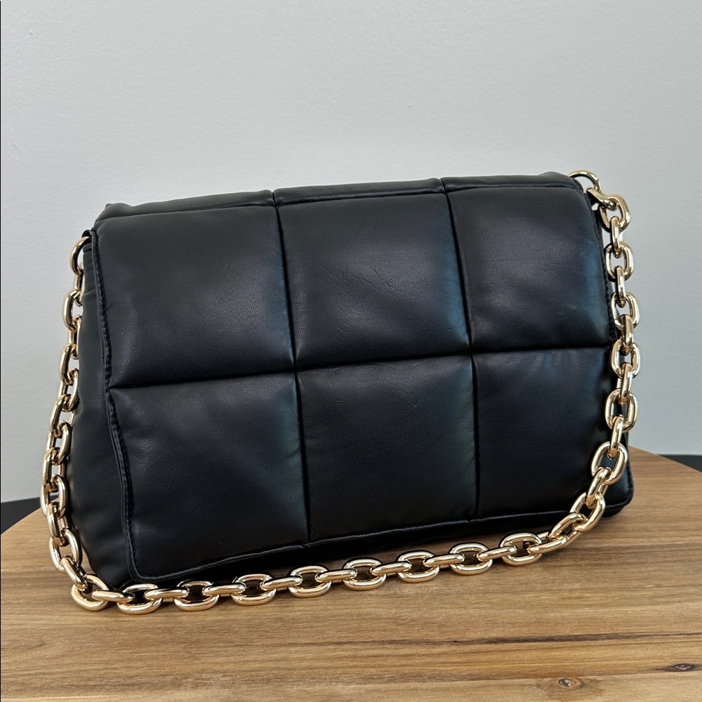 H&M Black Vegan Leather Quilted Shoulder Bag